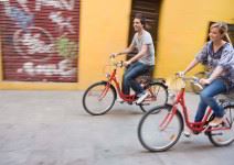 Tour en bicicleta "Del Gótico al Modernismo" (3h) - hasta 15 años