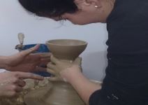 Taller de alfarería y pintura cerámica/acrilica (1h30)