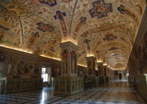 Entradas y Auriculares para Visita Guiada Didáctica de Museo Vaticano y Capilla Sixtina
