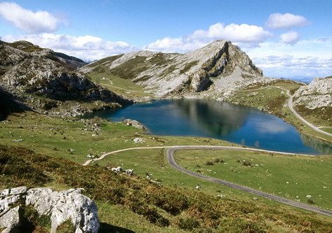 Lagos de Asturias