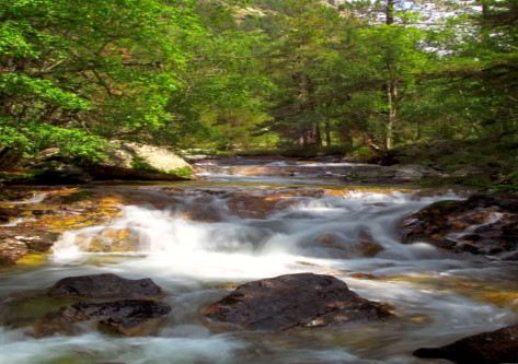 Cascada en la pista de esqui de Boi Taull