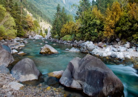 vista de un rio del Pirineo aragonés