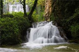 Cascada en el Parque del Monasterio de Piedra